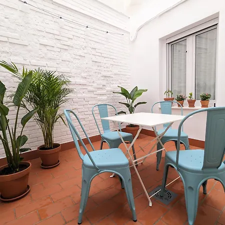 Patio's House Apartament *